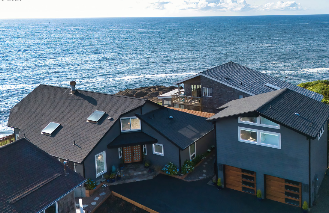 STUNNING OCEANFRONT HOME
